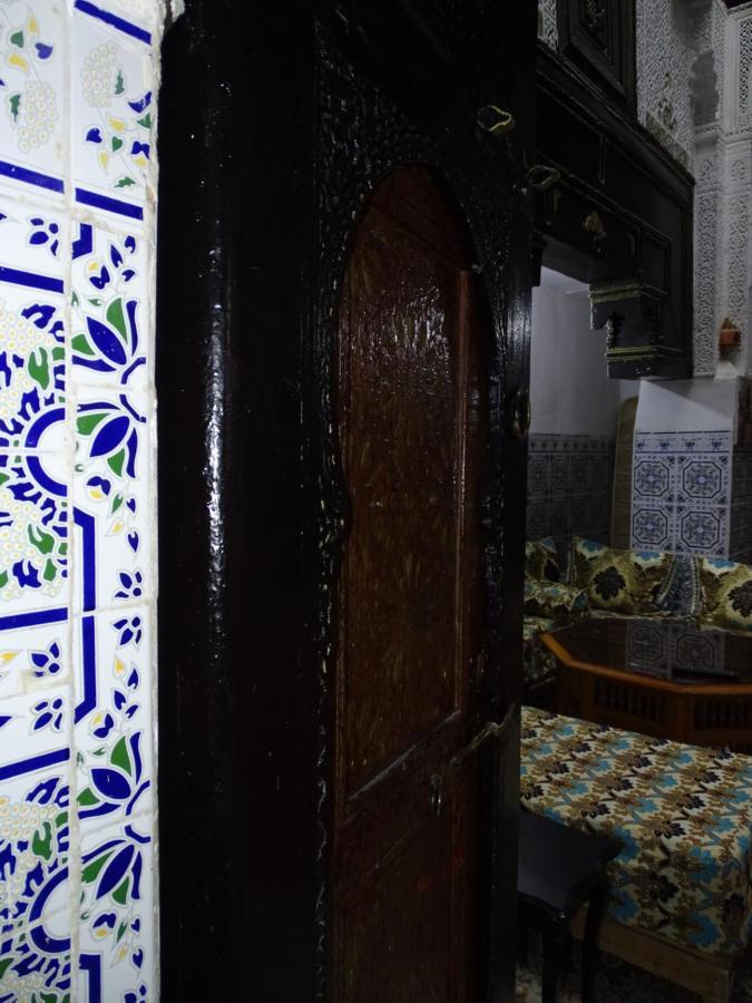 Riad Amimi Fez Bagian luar foto